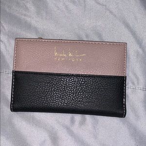 Nicole Miller wallet